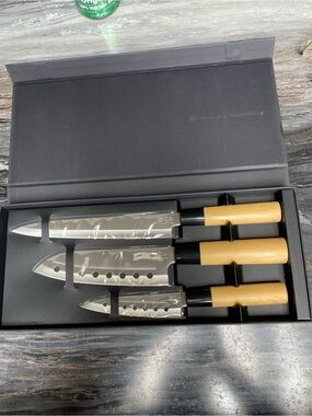 Hen & rooster knife set